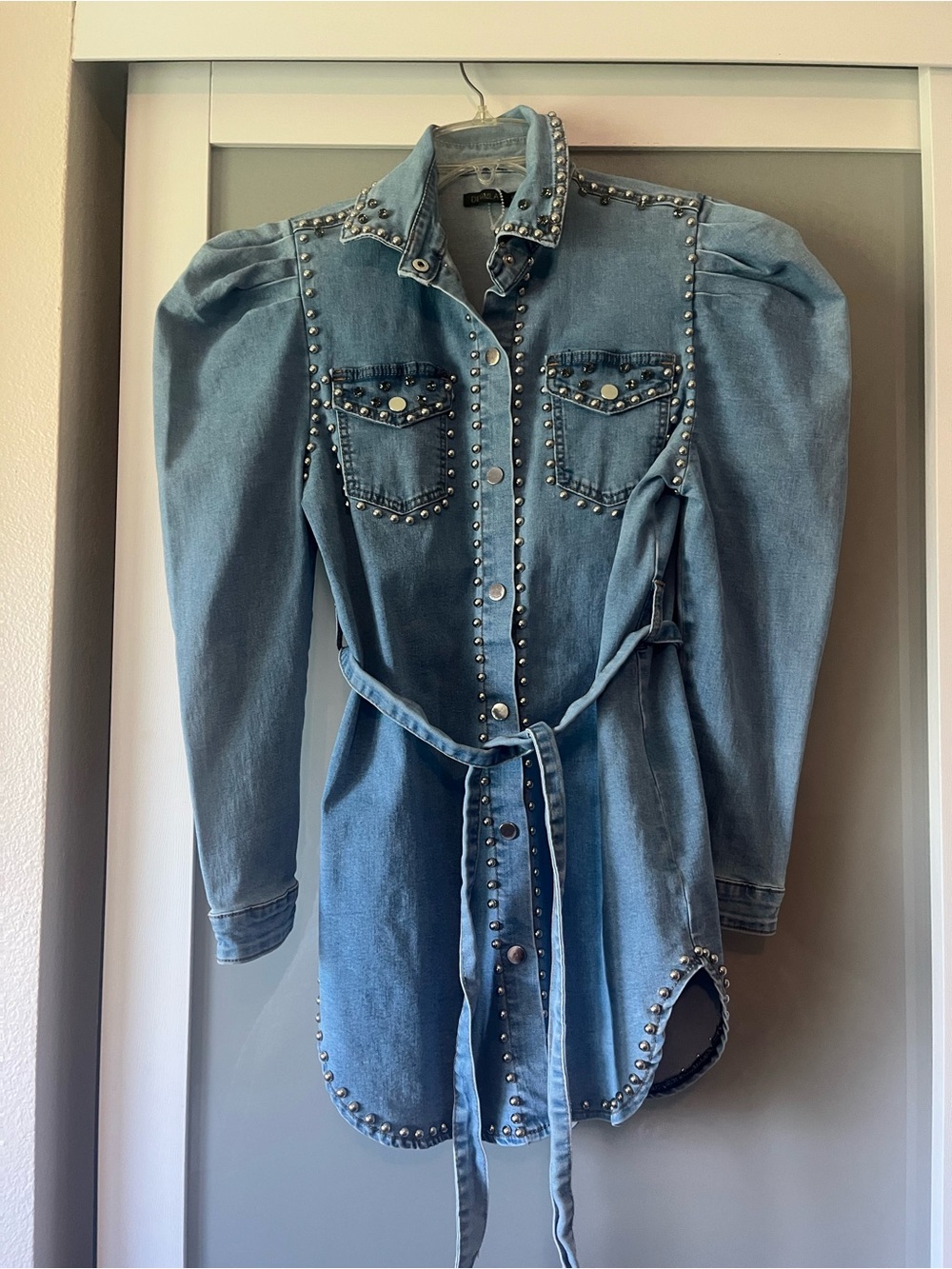 Studded vintage Denimland jacket with Belt - Light Blue 513